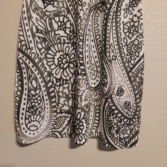 Emma Rose Tank - Picture 4 of 12